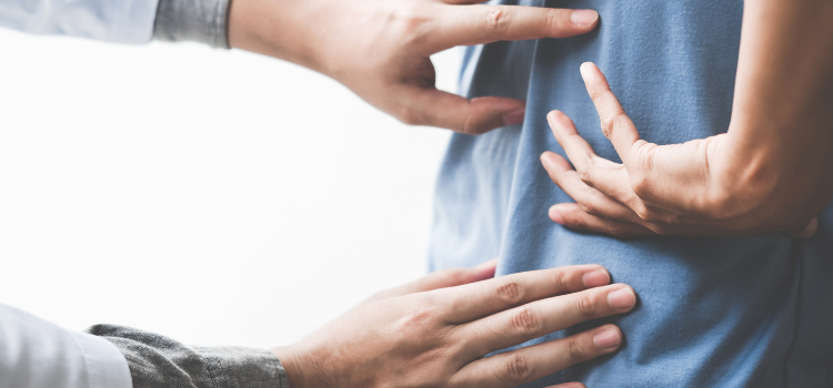 Nỗi buồn của bệnh nhân mắc bệnh cột sống|Bác sĩ CKII Đỗ Văn Long